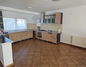 Ház 4 szobák kiadó on Cluj-napoca, Zóna Buna Ziua
