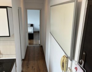 Apartament cu 1 camera, Piata Lucian Blaga, la 2 minute de UMF  !