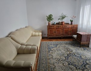 Appartement 3 chambres à louer dans Cluj-napoca, zone Marasti