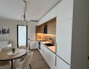 Apartment 3 rooms for rent in Floresti
