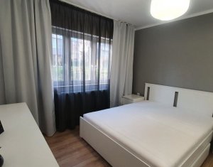 Apartment 3 rooms for rent in Cluj-napoca, zone Intre Lacuri