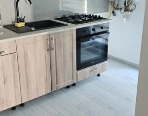 Apartament cu 2 camere in zona Vivo