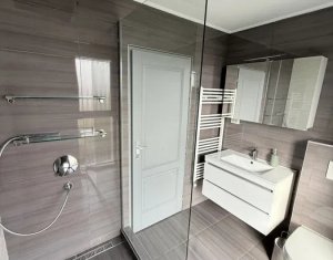 Ház 4 szobák kiadó on Cluj-napoca, Zóna Europa