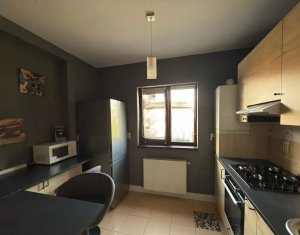 Apartament 2 camere, Buna ziua zona de casa, loc parcare, balcon