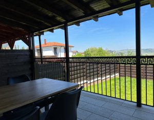 Casa de lux, ultrafinisata, Dezmir