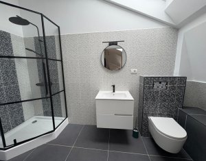 Apartament spatios cu o camera, cheltuieli incluse, prima inchiriere
