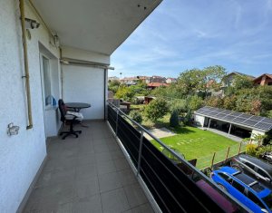 Apartment 4 rooms for rent in Cluj-napoca, zone Intre Lacuri