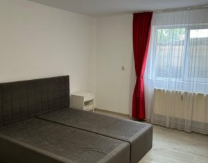 Locuinta/Birouri, apartament cu 2 camere, 70mp, la casa, Dambul Rotund