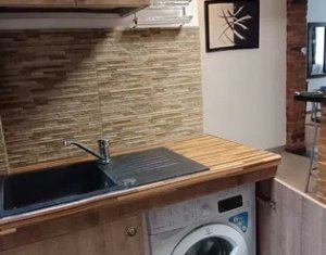 Apartament cu 2 camere, ultracentral 