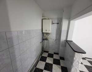Üzlethelyiség kiadó on Floresti