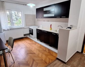 Appartement 3 chambres à louer dans Cluj-napoca, zone Manastur