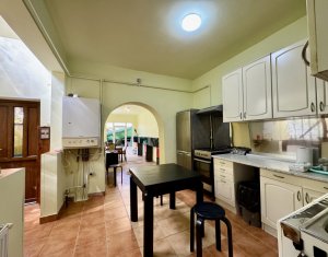 Casa 3 dormitoare, GH. Marinescu,zona UMF/Zorilor
