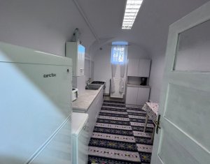 Apartament cu 3 camere 121mp, la casa