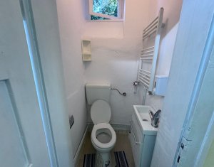 Apartament cu 3 camere 121mp, la casa