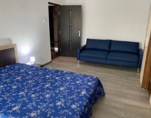 Inchiriez apartament 2 camere in Piata Cipariu