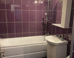 Inchiriez apartament 2 camere in Piata Cipariu