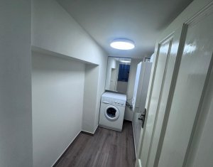Appartement 3 chambres à louer dans Cluj-napoca, zone Centru