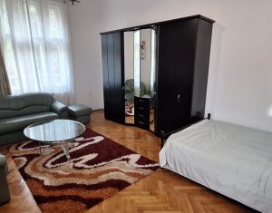 Appartement 3 chambres à louer dans Cluj-napoca, zone Centru