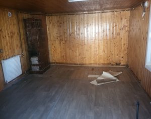 Üzlethelyiség kiadó on Floresti