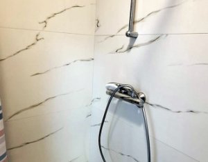 Apartment 3 rooms for rent in Floresti