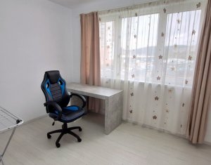 Apartment 3 rooms for rent in Floresti