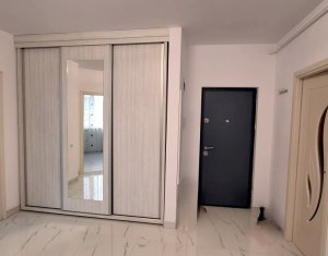 Apartment 3 rooms for rent in Floresti