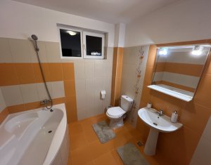 Apartament de inchiriat, 2 camere decomandate,loc de parcare, Eroilor - Floresti