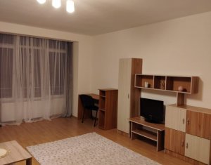 Apartament de inchiriat, 2 camere, loc de parcare, Eroilor - Floresti