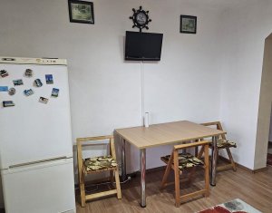 Apartament 2 camere decomandate, cartier Intre Lacuri, zona Iulius Mall
