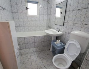 Apartament 2 camere decomandate, cartier Intre Lacuri, zona Iulius Mall