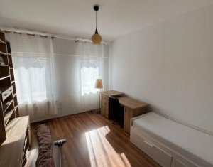 Appartement 4 chambres à louer dans Cluj-napoca, zone Centru