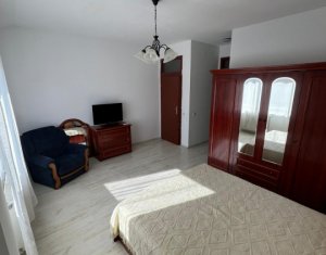 Appartement 4 chambres à louer dans Cluj-napoca, zone Centru