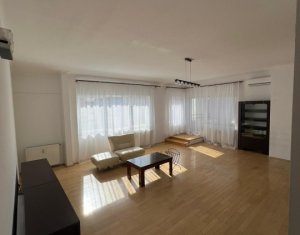 Lakás 4 szobák kiadó on Cluj-napoca, Zóna Centru