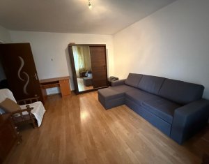 Apartament decomandat  de inchiriat, 1 camera, Plopilor