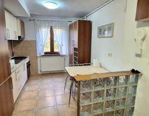 Lakás 3 szobák kiadó on Cluj-napoca, Zóna Gheorgheni
