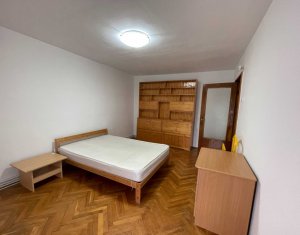 Appartement 4 chambres à louer dans Cluj-napoca, zone Gheorgheni
