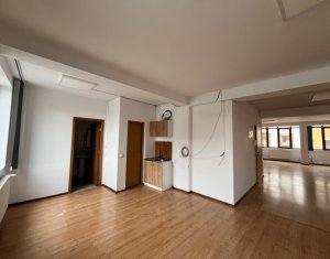 Spatiu birou sau servicii 128mp, Centru, cinema Victoria