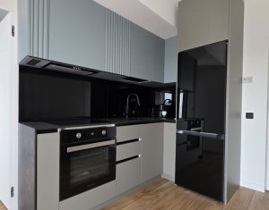 Apartament cu 2 camere in West City Tower