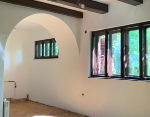 Vila interbelica pentru spatiu de birouri, str Republicii