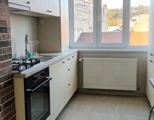 Apartament cu 2 camere Piata Mihai Viteazu