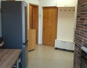 Inchiriere! Apartament cu 2 camere Piata Mihai Viteazu