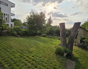 Casa cu 2 camere, teren 1200 mp, zona Faget