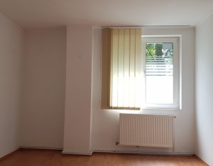 Lakás 4 szobák kiadó on Cluj-napoca, Zóna Manastur