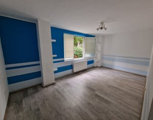 Appartement 4 chambres à louer dans Cluj-napoca, zone Manastur