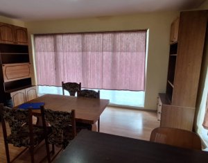 Inchiriere 2 camere Floresti, zona Eroilor, garaj