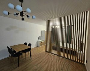 1 camera, Liberty Park