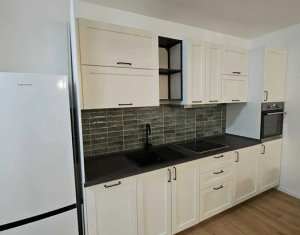 1 camera, Liberty Park