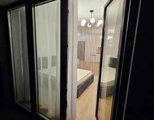 1 camera, Liberty Park