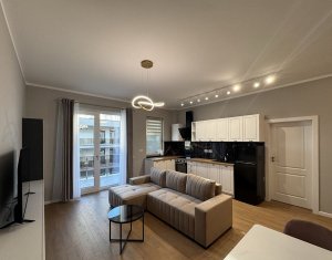 Apartament ultrafinisat de inchiriat, 2 camere, Urbano Panoramic,  zona Vivo