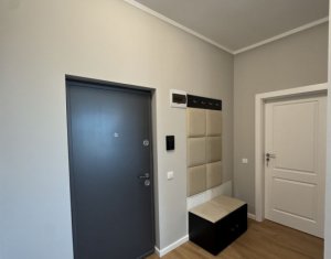 Apartament ultrafinisat de inchiriat, 2 camere, Urbano Panoramic,  zona Vivo